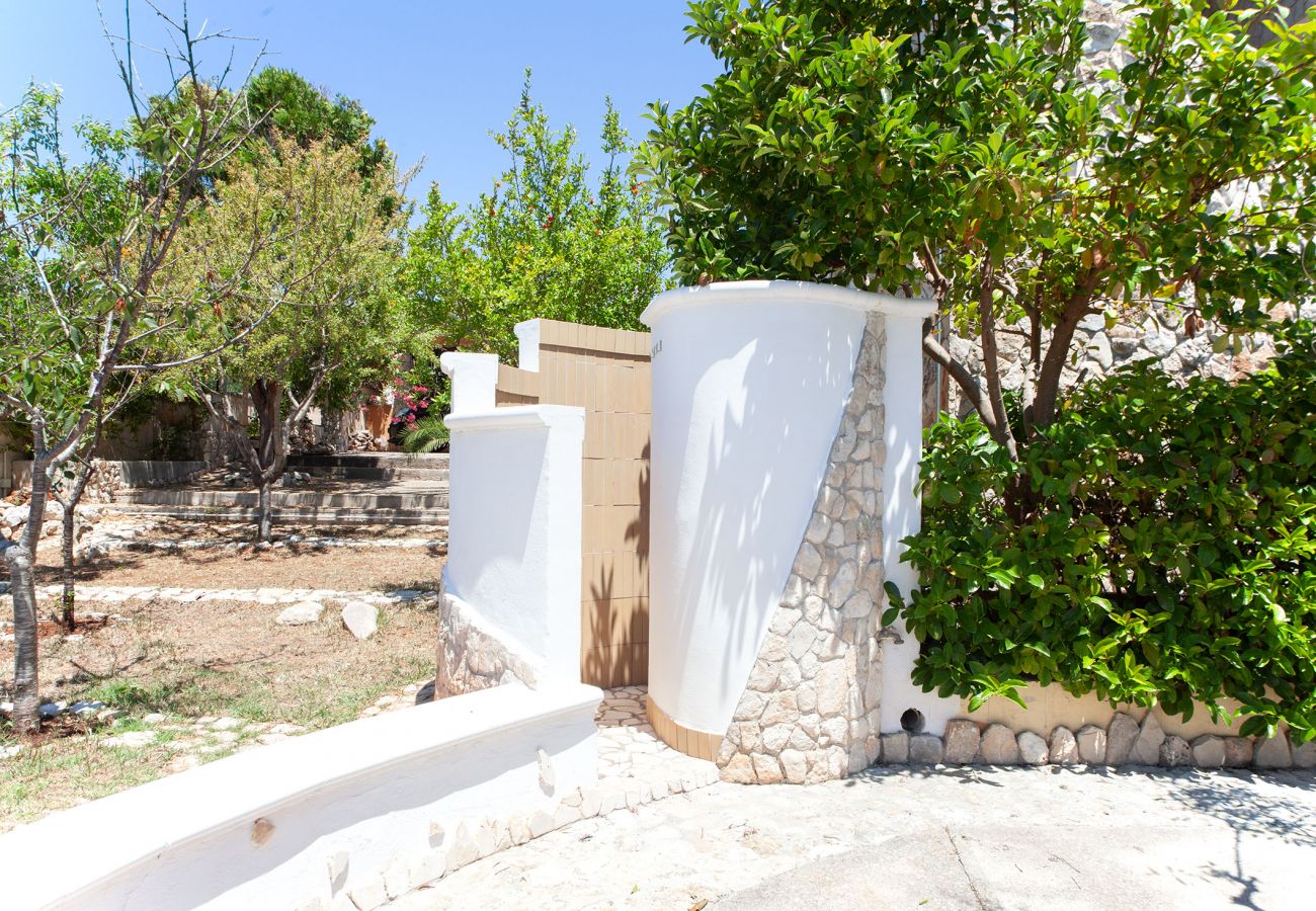 Villa in Torre Pali - Meerblick Villa mit Pool Torre Pali v600