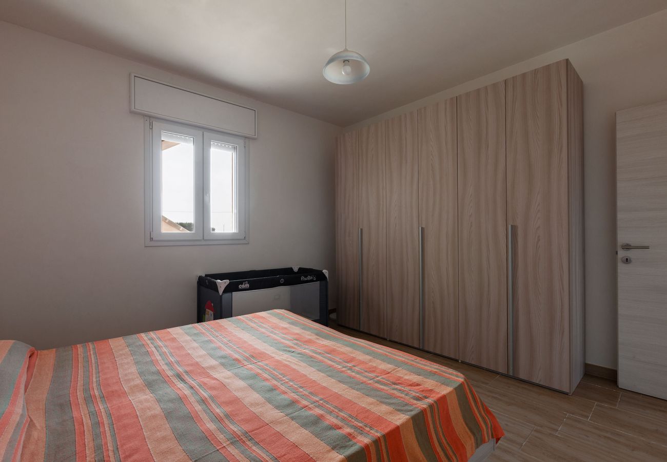 Ferienwohnung in San Pietro in Bevagna - Apartment mit Garten am Meer in Strandnähe der ionischen Küste von San Pietro in Bevagna v271