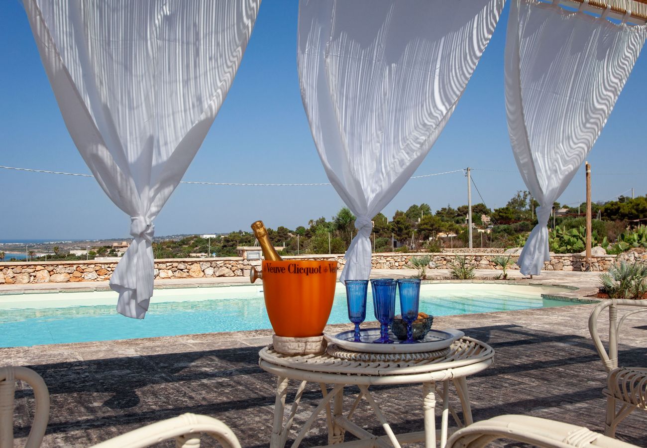 Villa in Morciano di Leuca - Villa mit Meerblick Pool in Strandnähe v500