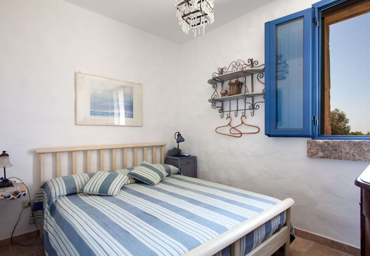 Villa in Morciano di Leuca - Villa mit Meerblick Pool in Strandnähe v500