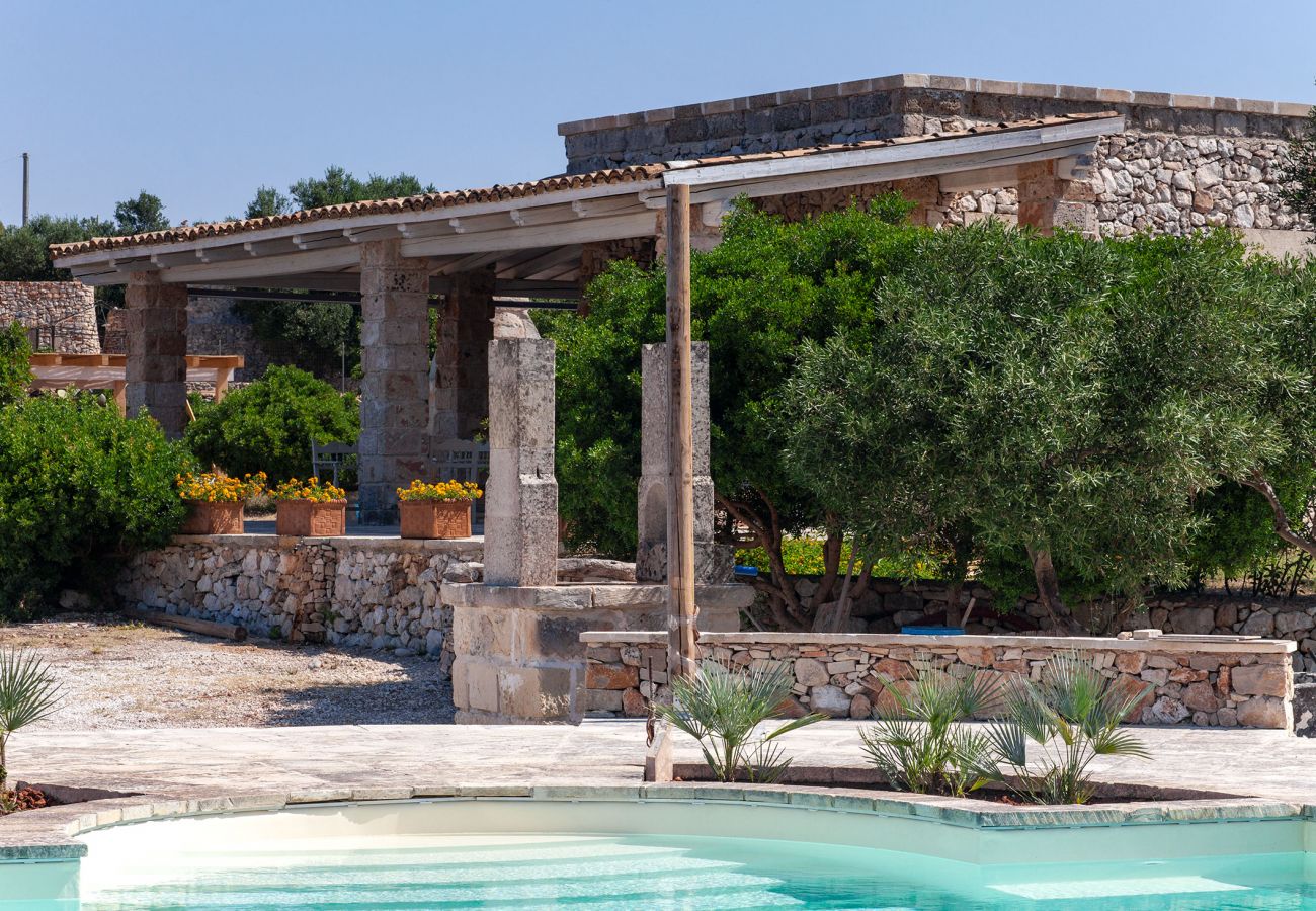 Villa in Morciano di Leuca - Villa mit Meerblick Pool in Strandnähe v500