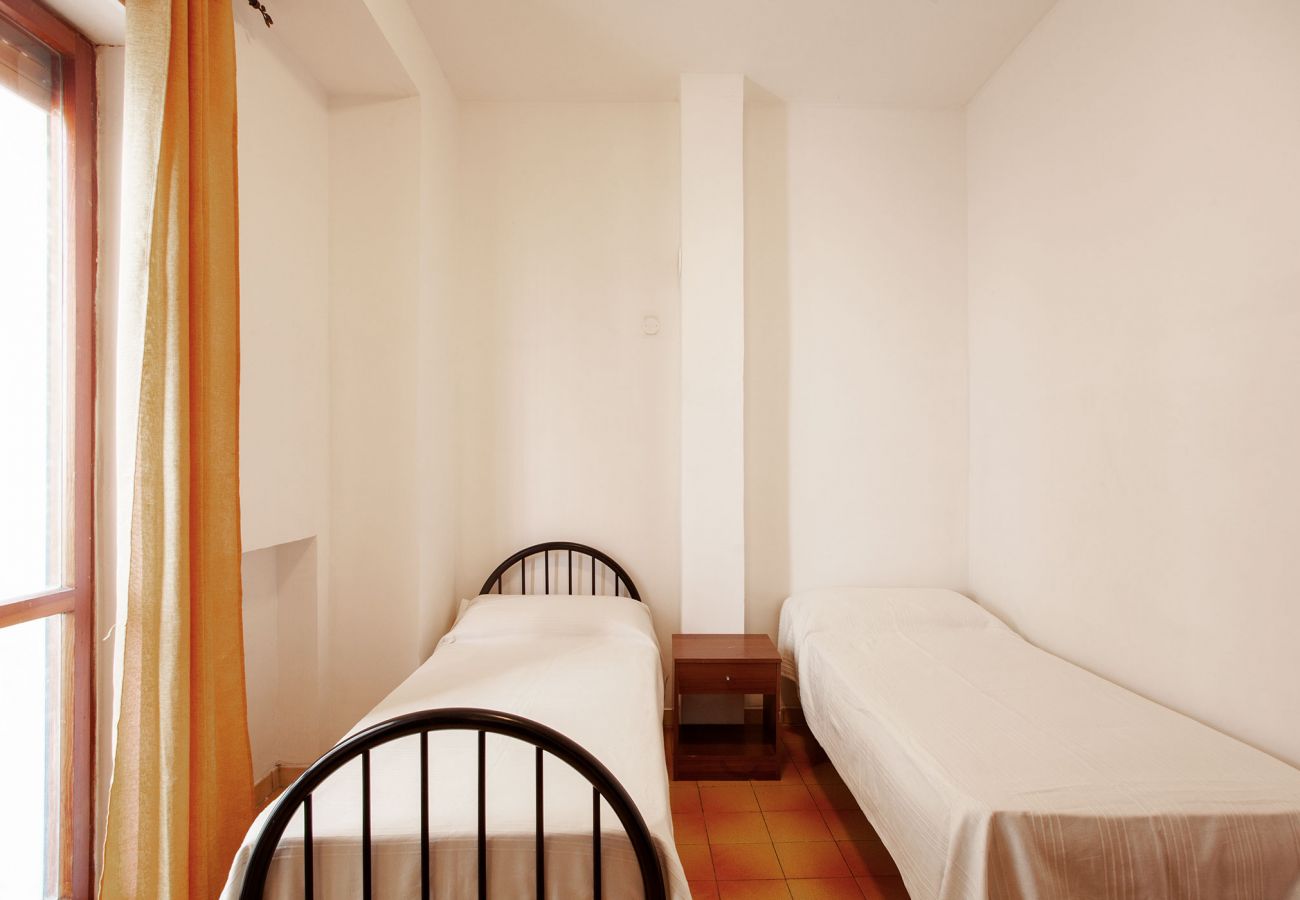Wohnung in Gallipoli - 3 Schlafzimmerwohnung mit Garage & Meerblick Gallipoli v360