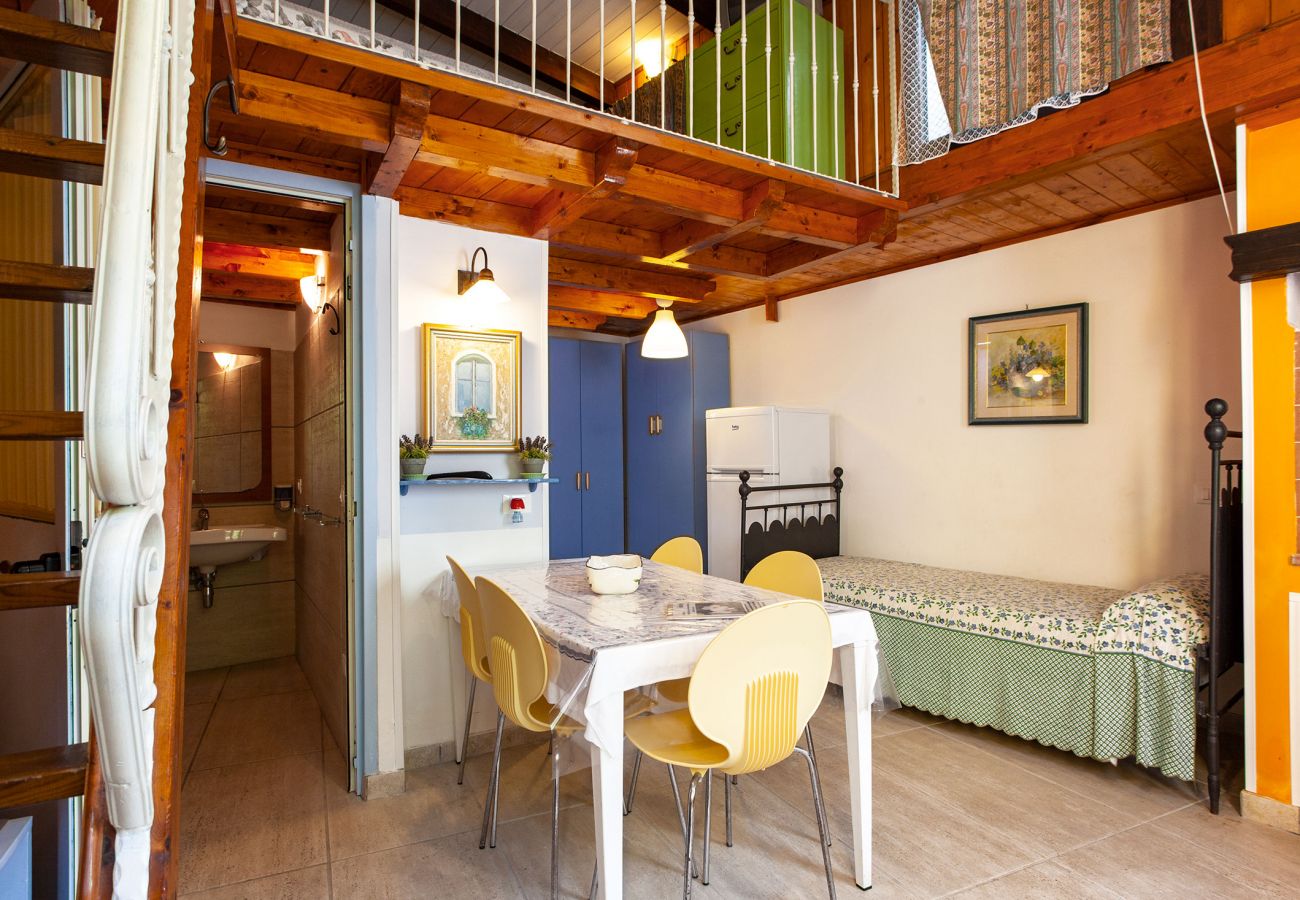 Residenz in Neviano - Ferienanlage mit Pool Garten Strand v713