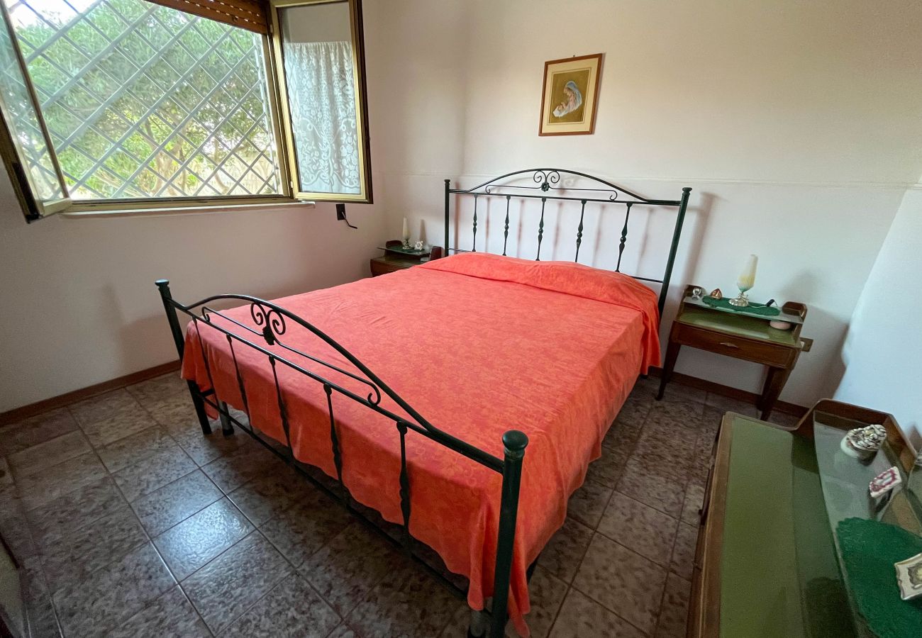 Ferienhaus in Spiaggiabella - Verkauf Haus in Strandnähe 3 Schlaf- 2 Badezimmern v702