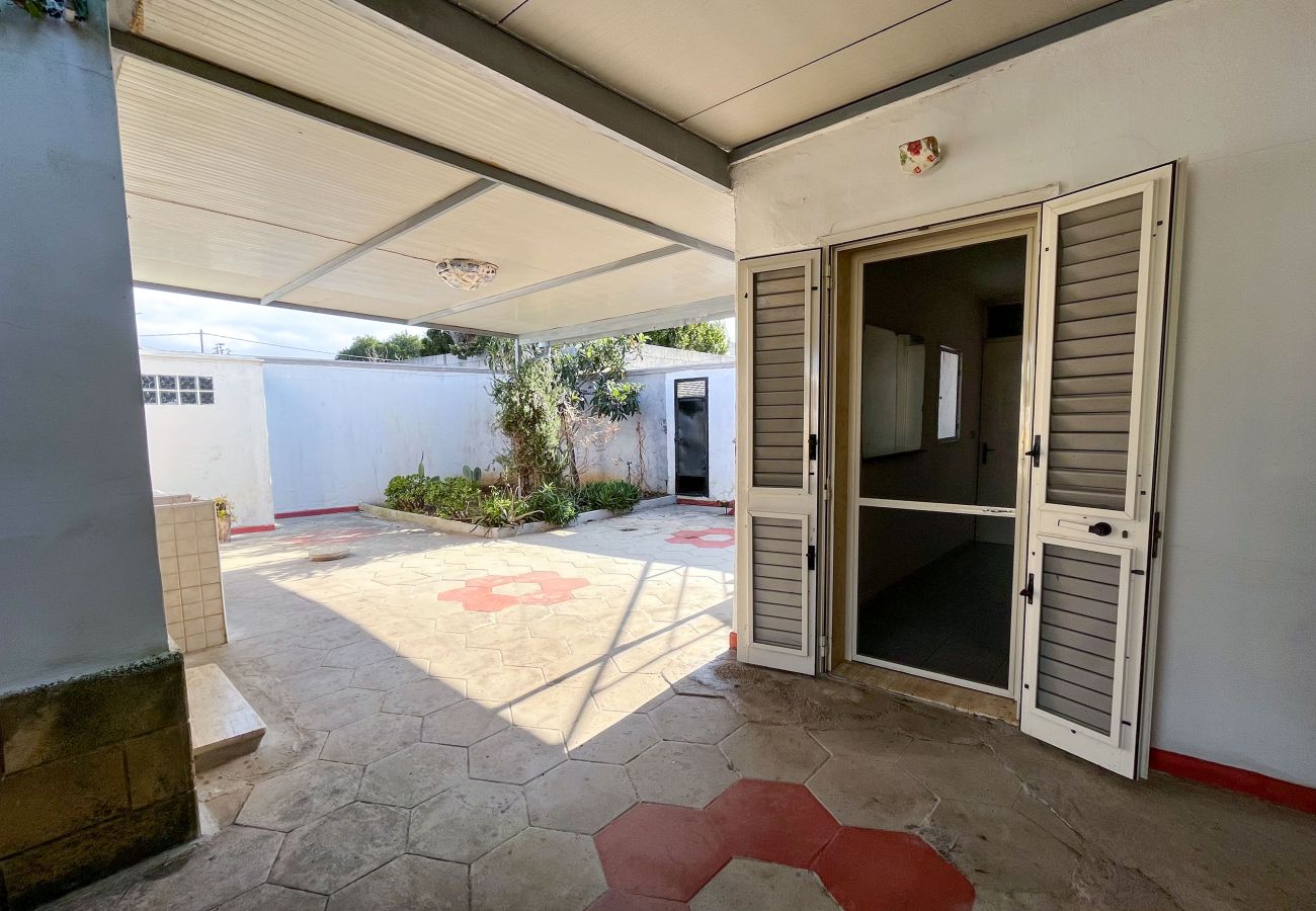 Ferienhaus in Spiaggiabella - Verkauf Haus in Strandnähe 3 Schlaf- 2 Badezimmern v702
