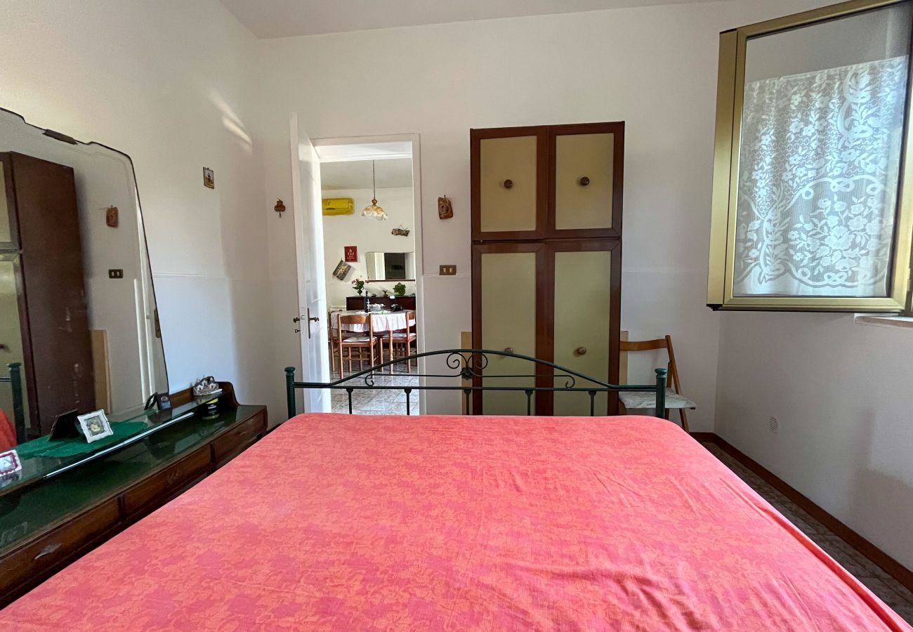 Ferienhaus in Spiaggiabella - Verkauf Haus in Strandnähe 3 Schlaf- 2 Badezimmern v702