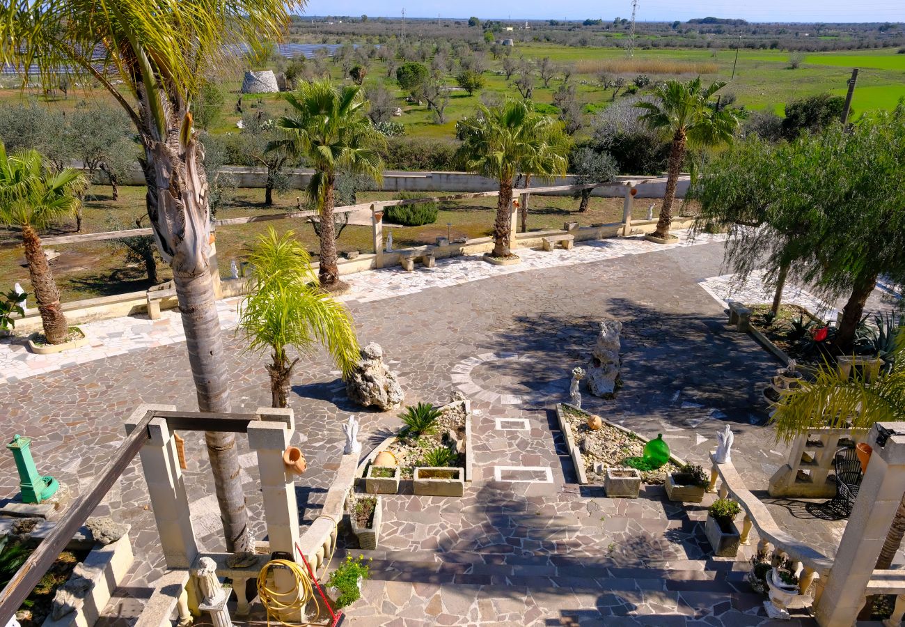 Villa in Carpignano Salentino - Immobilien Schnäppchen: außergewöhnliche Panorama-Villa 6 Schlafzimmer und 4 Bäder, v440