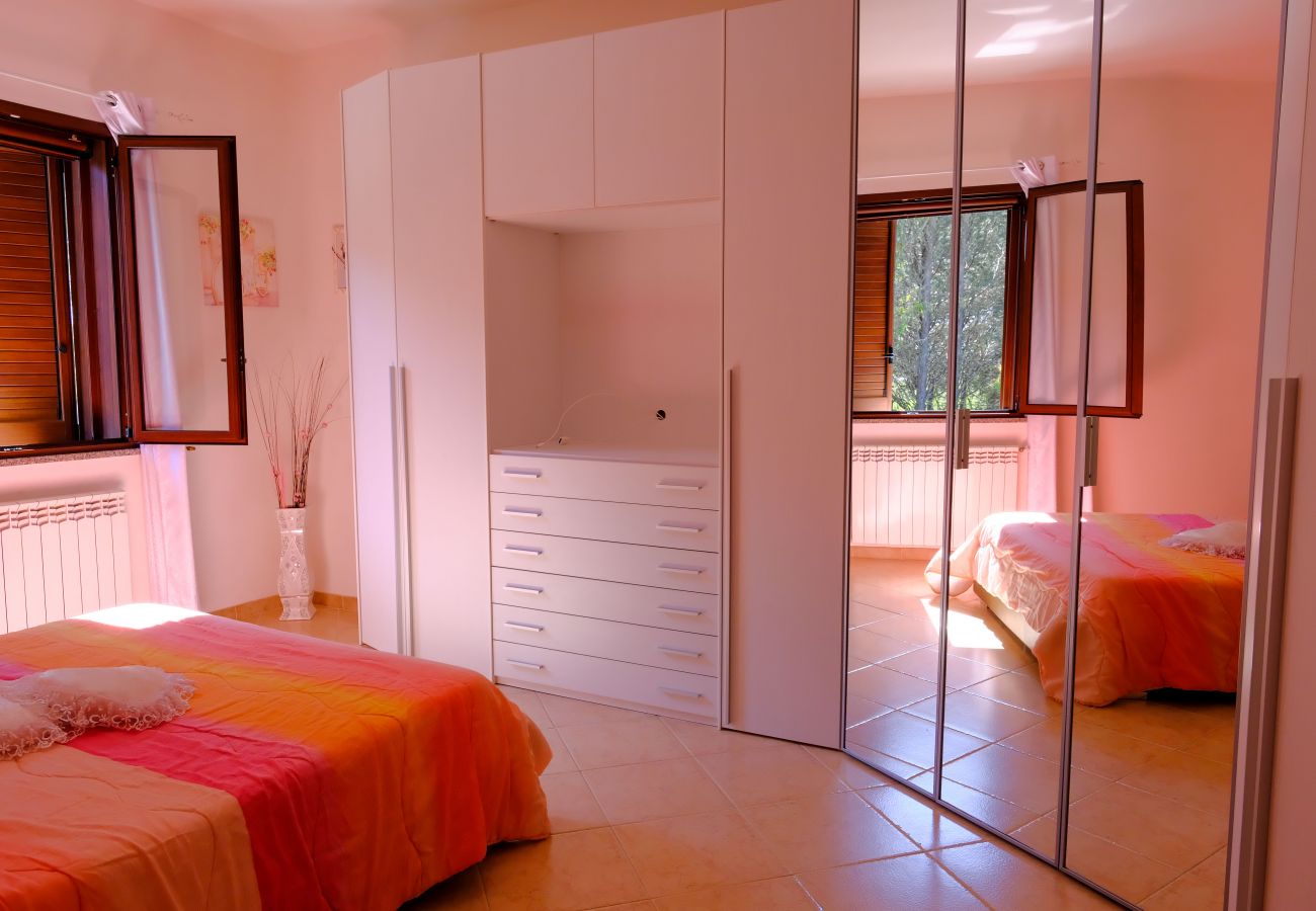 Villa in Carpignano Salentino - Immobilien Schnäppchen: außergewöhnliche Panorama-Villa 6 Schlafzimmer und 4 Bäder, v440