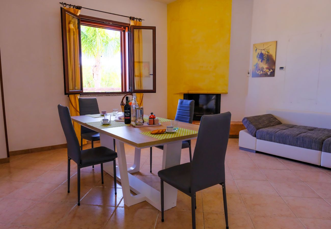 Villa in Carpignano Salentino - Immobilien Schnäppchen: außergewöhnliche Panorama-Villa 6 Schlafzimmer und 4 Bäder, v440