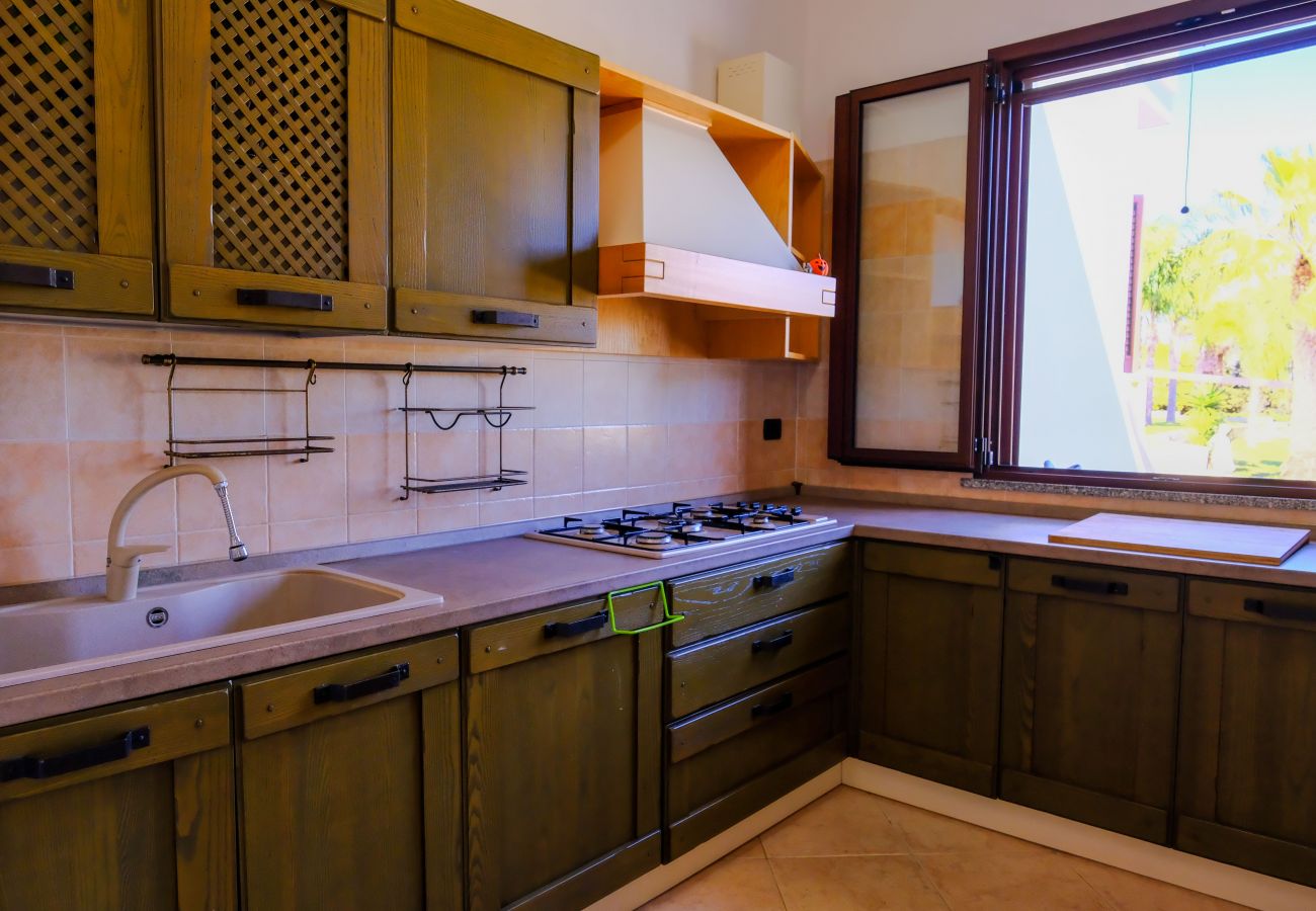 Villa in Carpignano Salentino - Immobilien Schnäppchen: außergewöhnliche Panorama-Villa 6 Schlafzimmer und 4 Bäder, v440