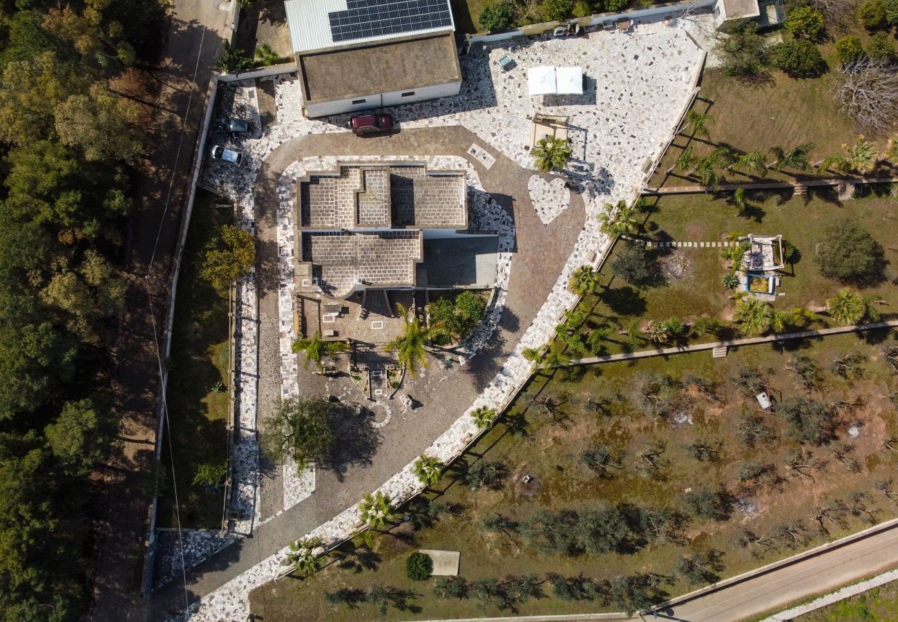 Villa in Carpignano Salentino - Immobilien Schnäppchen: außergewöhnliche Panorama-Villa 6 Schlafzimmer und 4 Bäder, v440