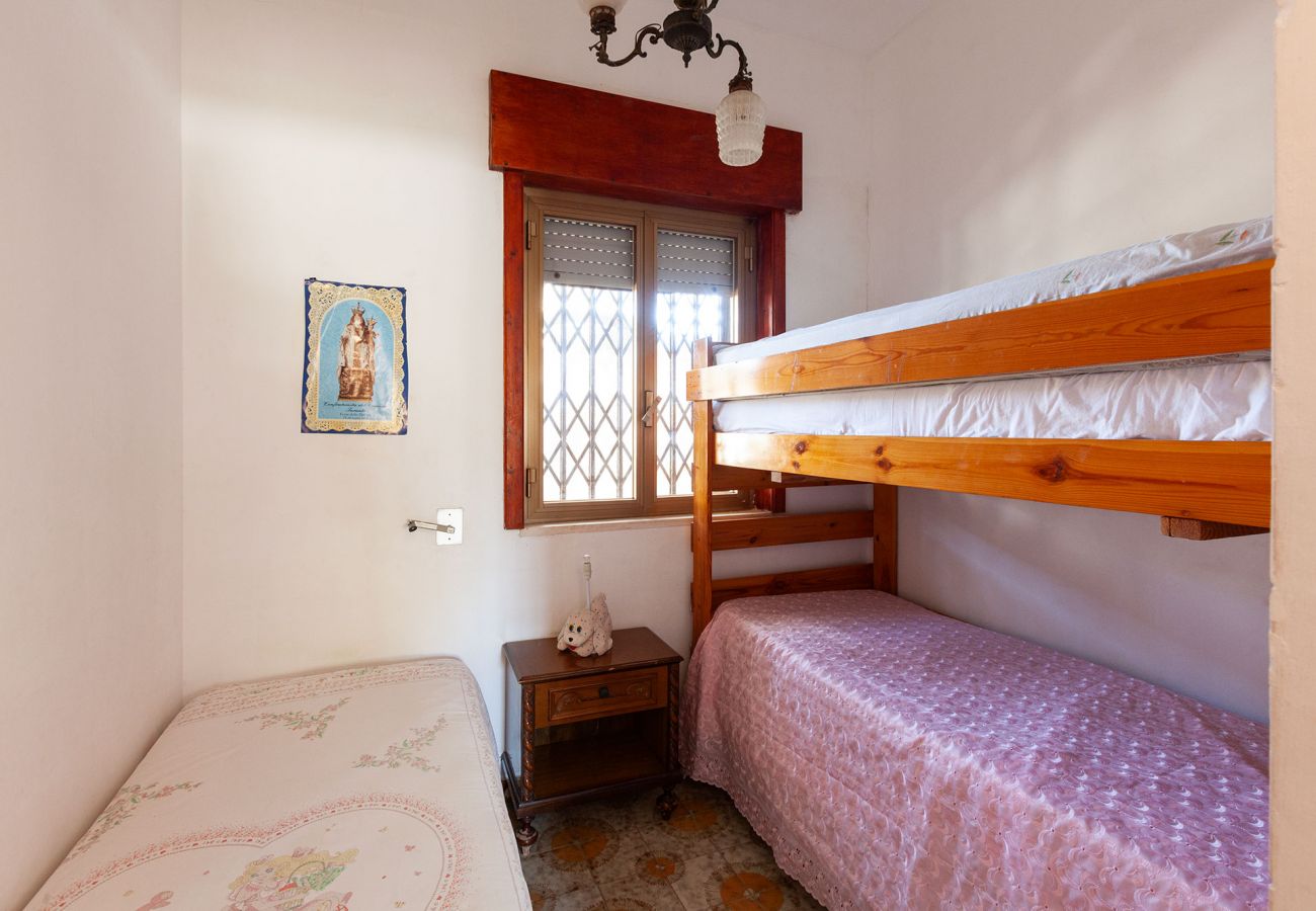 Ferienhaus in Spiaggiabella - Villetta am Strand mit Meer und Seeblick v703