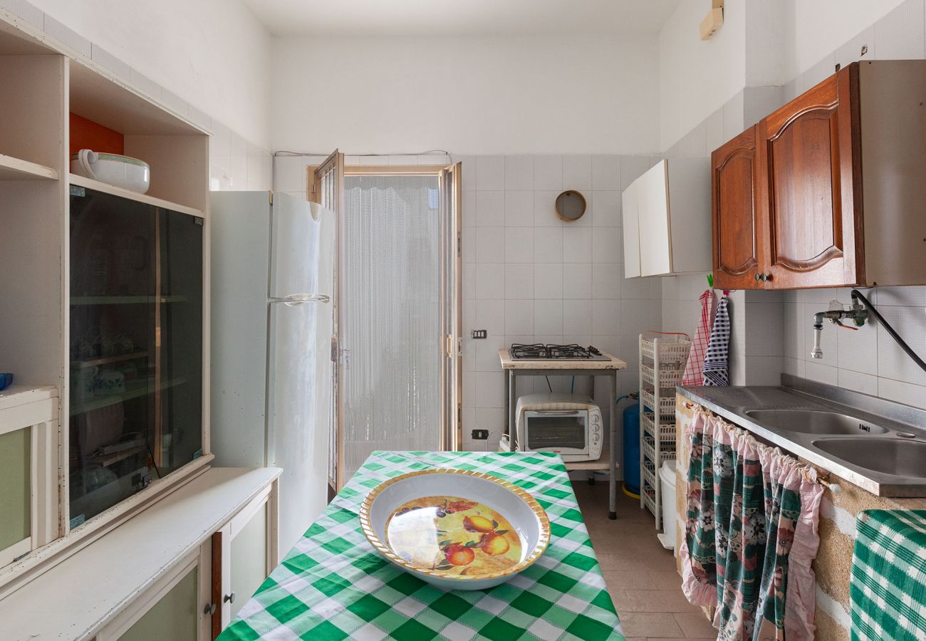 Ferienhaus in Spiaggiabella - Villetta am Strand mit Meer und Seeblick v703