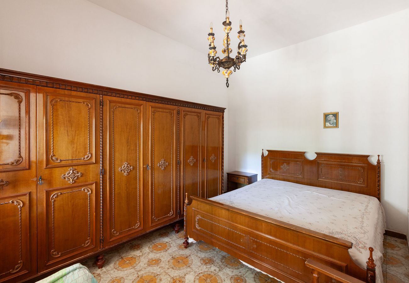 Ferienhaus in Spiaggiabella - Villetta am Strand mit Meer und Seeblick v703
