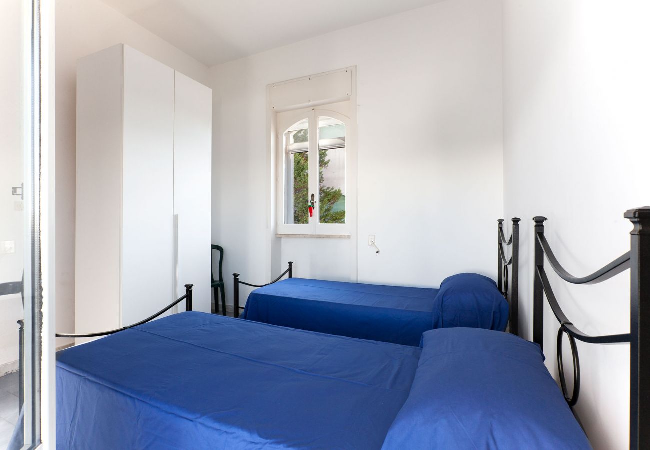 Ferienhaus in Torre dell´Orso - Villa mit Meerblick in Strandnähe in Torre Dell’Orso v115