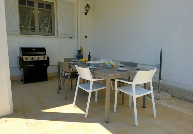 Ferienhaus in Porto Cesareo - Haus mit 2 Bädern in Porto Cesareo, Strandnähe v230