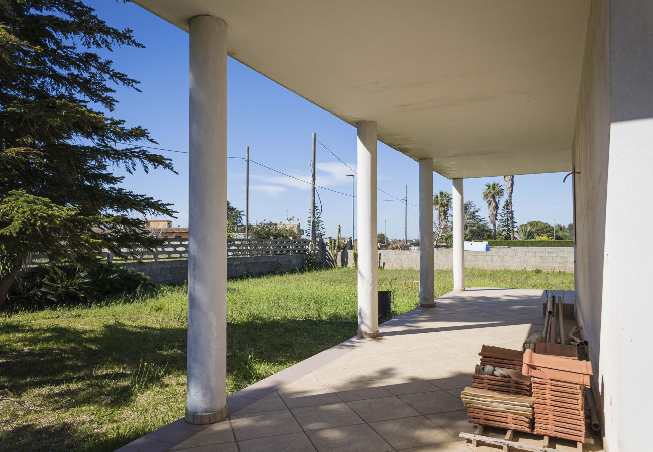 Villa in Bagnolo del Salento - Fast fertiggestellte Villa mit Garten und in der Nähe der Stadt zu verkaufen