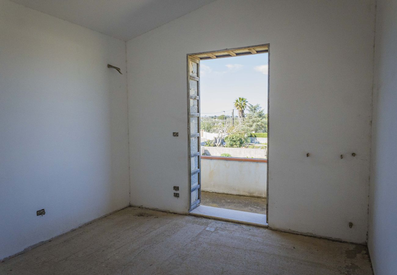 Villa in Bagnolo del Salento - Fast fertiggestellte Villa mit Garten und in der Nähe der Stadt zu verkaufen