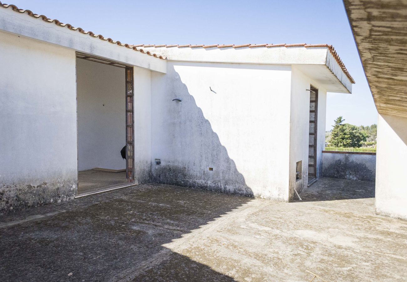 Villa in Bagnolo del Salento - Fast fertiggestellte Villa mit Garten und in der Nähe der Stadt zu verkaufen