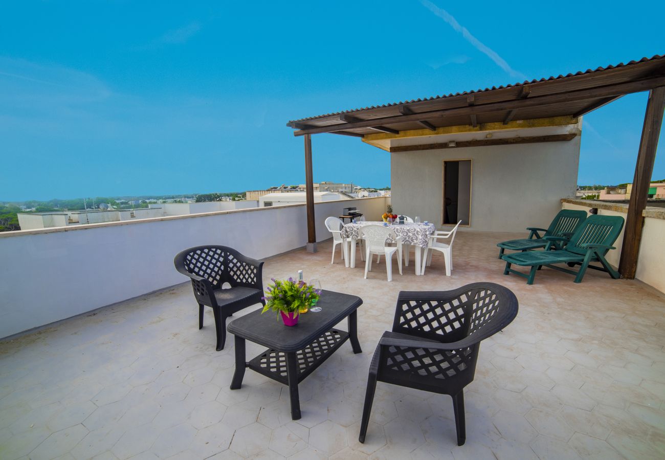 Ferienwohnung in Melendugno - Haus mit Meerblick nahe dem Strand von Salento – v246