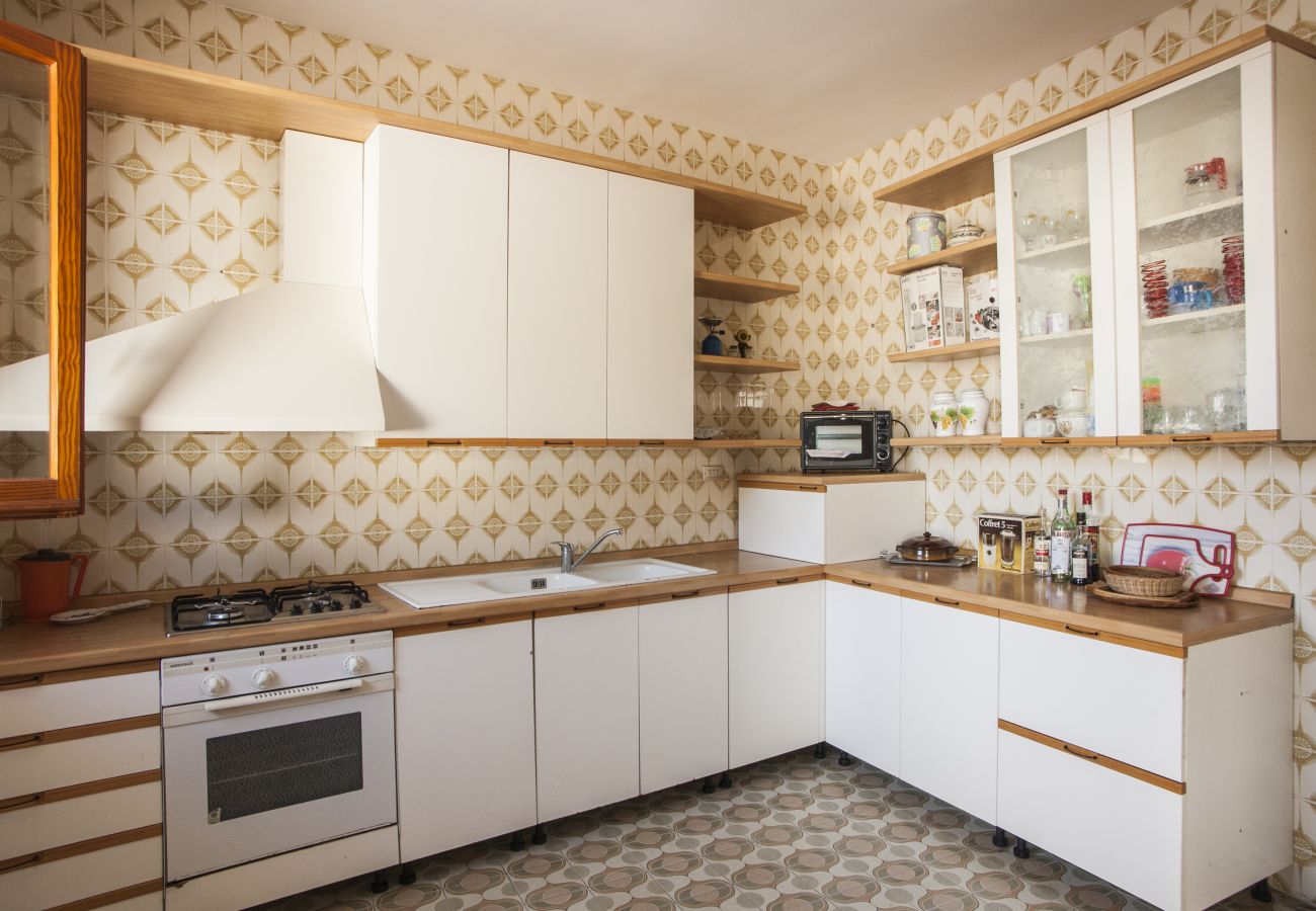 Ferienwohnung in Torre dell´Orso - Haus – Panoramaterrasse und Strandzugang v122