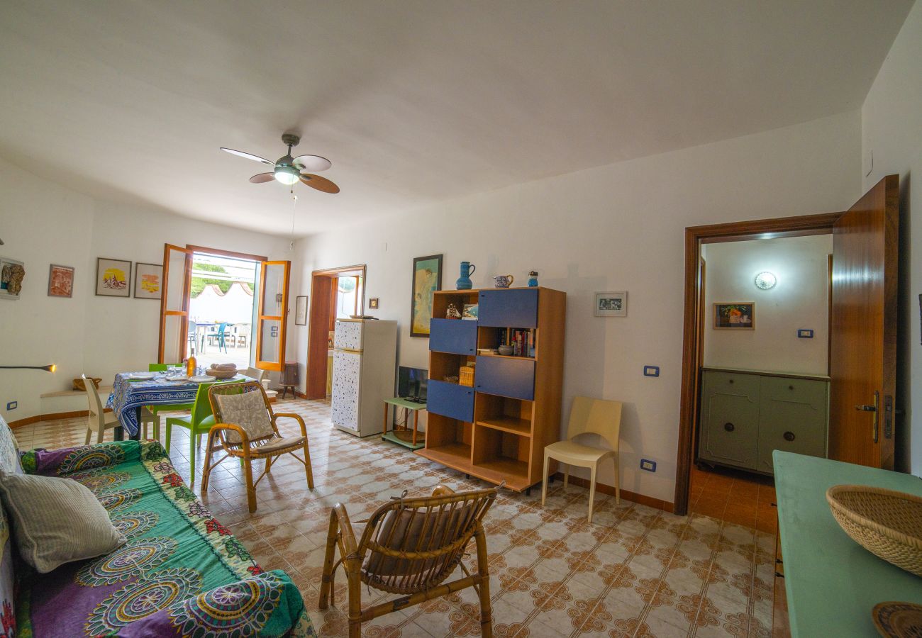 Ferienwohnung in Torre dell´Orso - Haus – Panoramaterrasse und Strandzugang v122