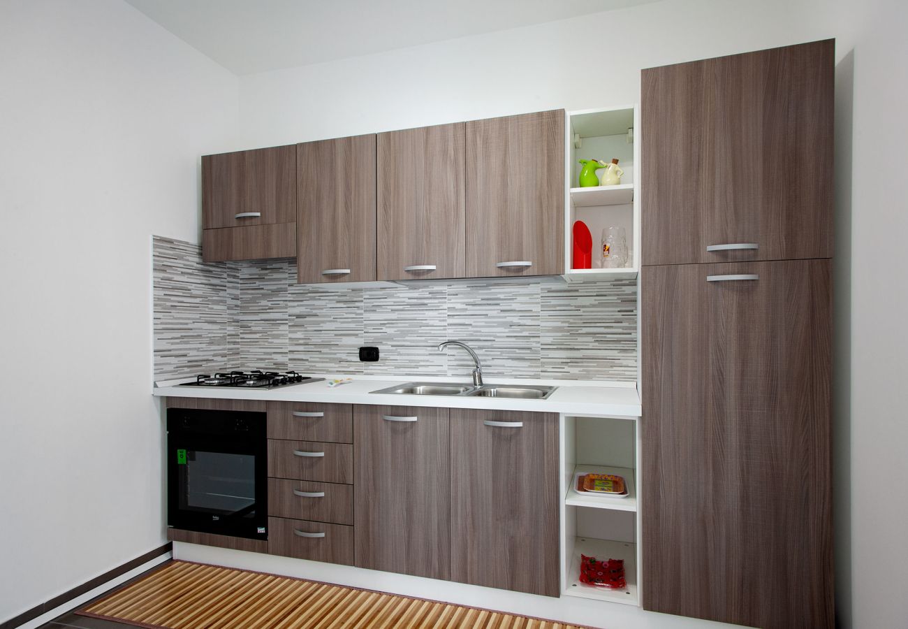 freistehendes Haus in Porto Cesareo - Villa 50 Meter vom Meer entfernt – Punta Prosciutto V240