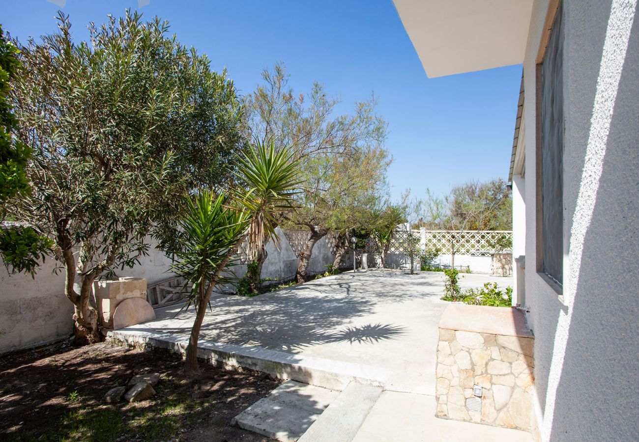 freistehendes Haus in Porto Cesareo - Villa 50 Meter vom Meer entfernt – Punta Prosciutto V240
