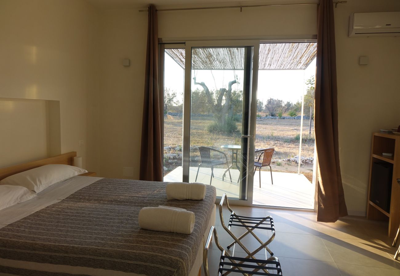 Agrotourismus in Lizzanello - Bauernhaus in der Landschaft von Salento – V820