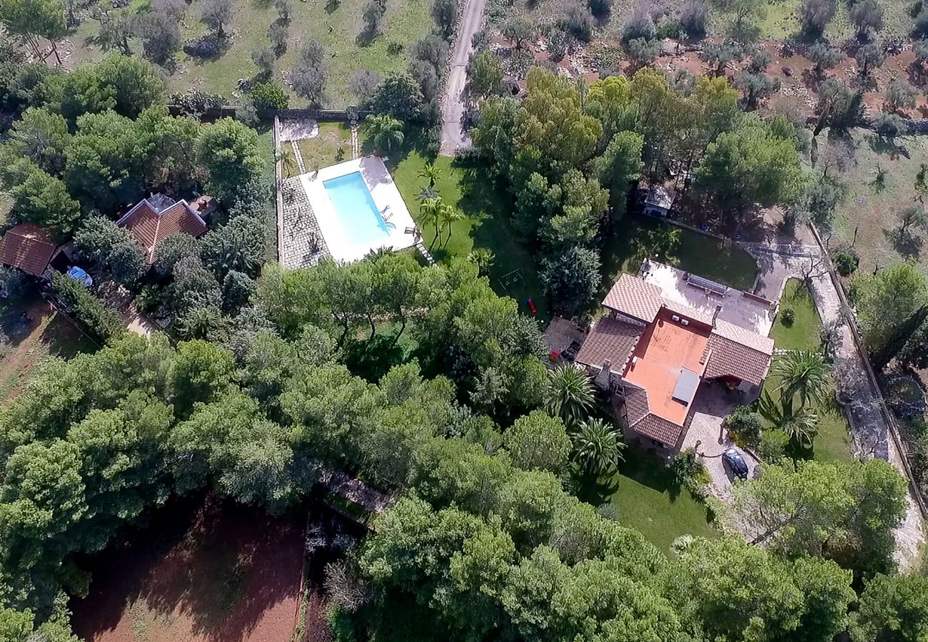 Villa in Tuglie - Villa mit Pool und Pferdestall zur Miete in der Nähe von Gallipoli m140