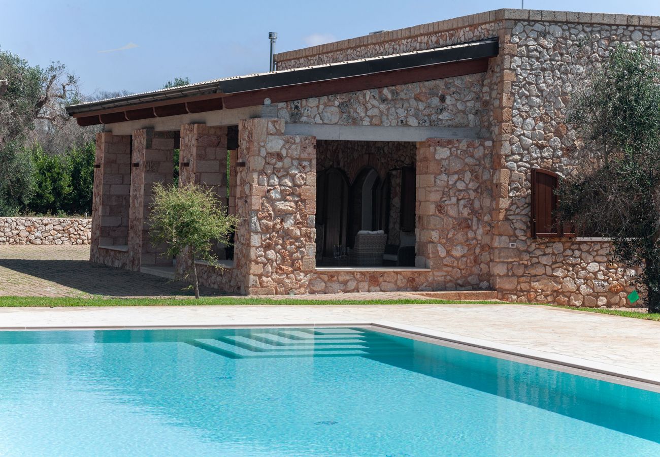 Villa in Vitigliano - Villa Salentina mit privatem Pool in der Nähe des Meeres (sowohl Strand als auch Felsenküste) m250