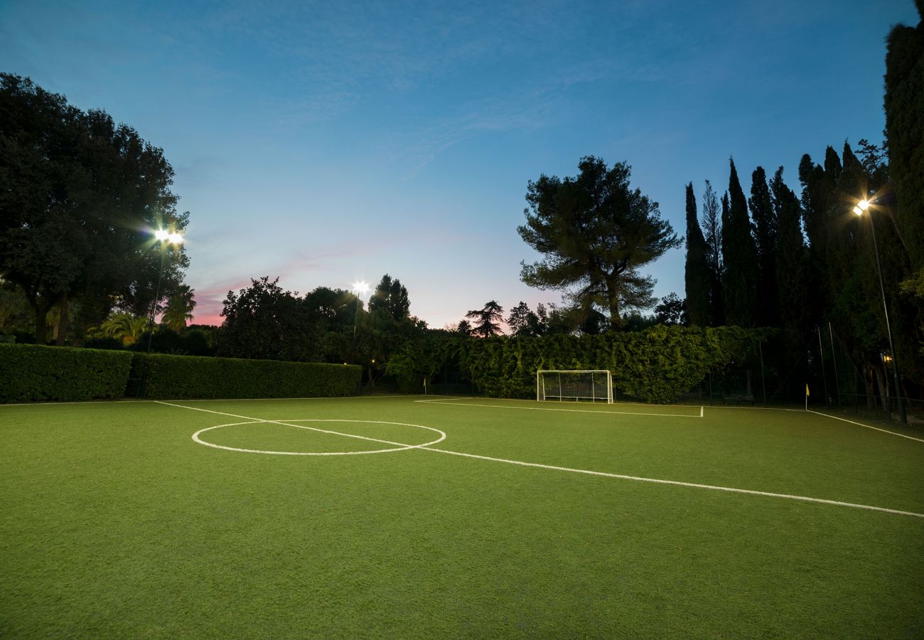 Villa in Lecce - Villa mit Pool, Fußball, Tennis, Beachvolleyball m990 