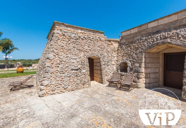 Villa in Melendugno - Masseria mit privatem Pool und Trulli m590