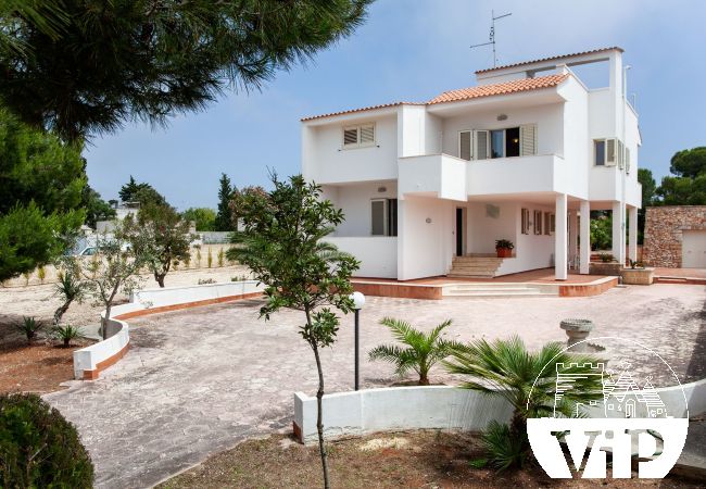 Ferienhaus in Torre Squillace - Große Villa am Ionischen Meer m520