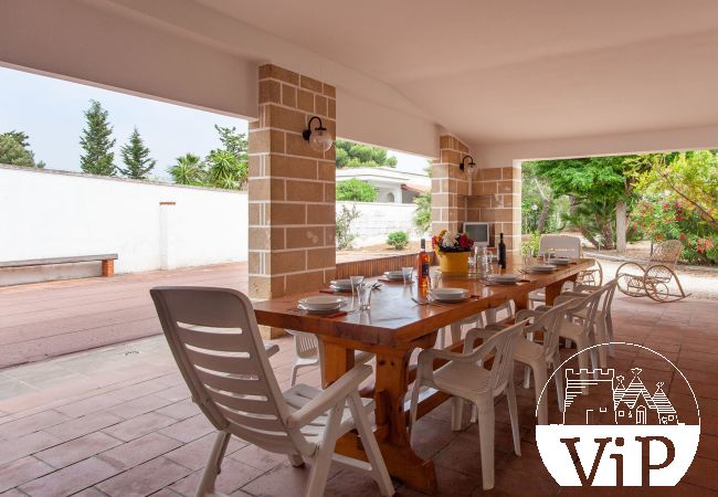 Ferienhaus in Torre Squillace - Große Villa am Ionischen Meer m520