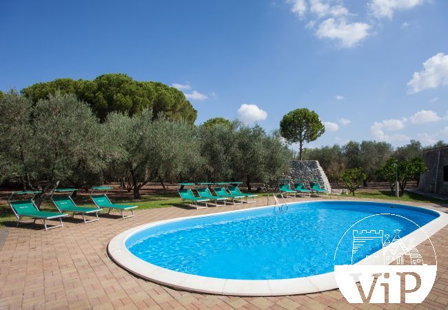 Villa in Corigliano d´Otranto - Landgut mit privatem Pool für große Gruppen m340