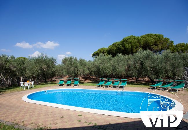 Villa in Corigliano d´Otranto - Landgut mit privatem Pool für große Gruppen m340