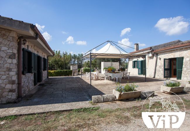 Villa in Corigliano d´Otranto - Landgut mit privatem Pool für große Gruppen m340