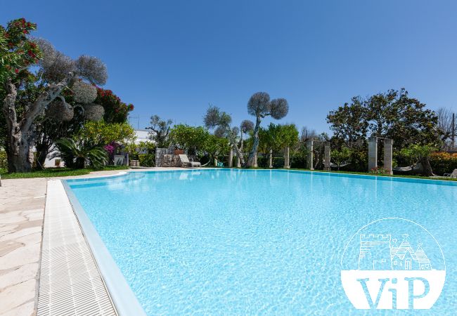 Villa in San Foca - Grosse Landhausvilla mit Pool  bei San Foca, m180