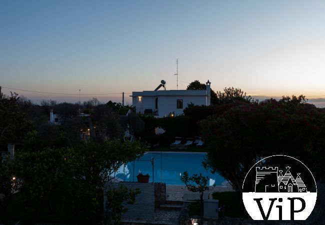 Villa in San Foca - Grosse Landhausvilla mit Pool  bei San Foca, m180