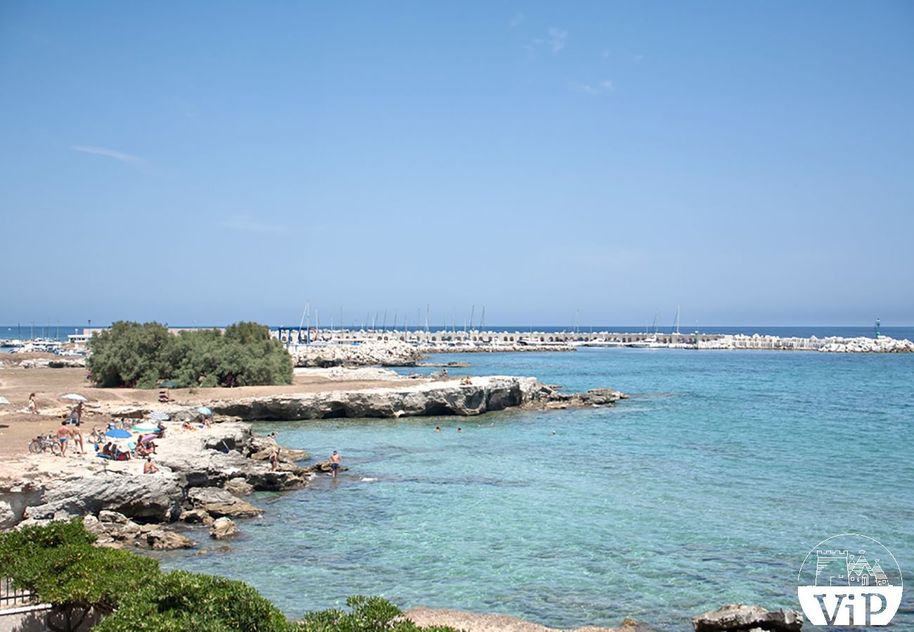 Ferienhaus in San Foca - Villa in San Foca mit direktem Zugang zum Meer m160