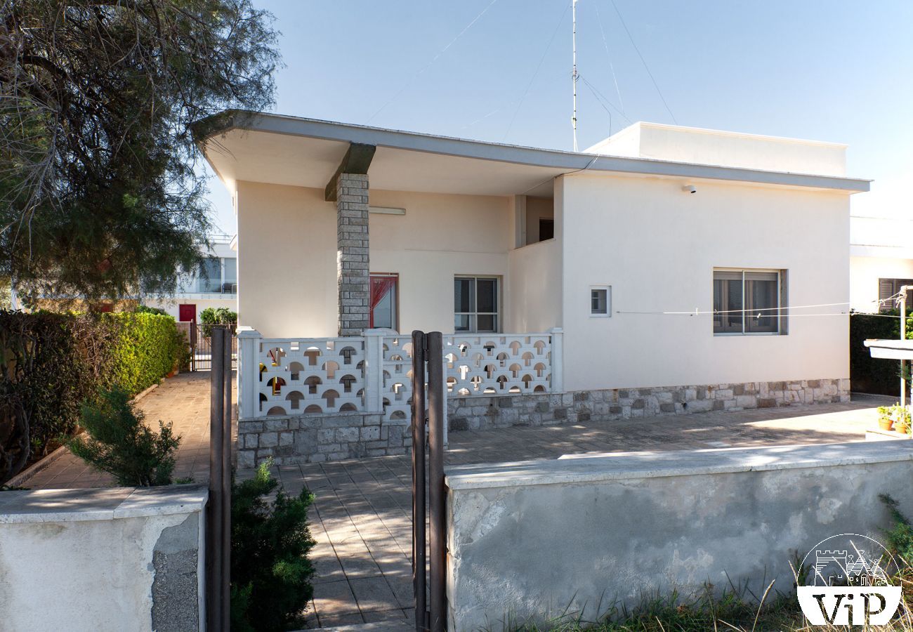 Ferienhaus in San Foca - Villa in San Foca mit direktem Zugang zum Meer m160