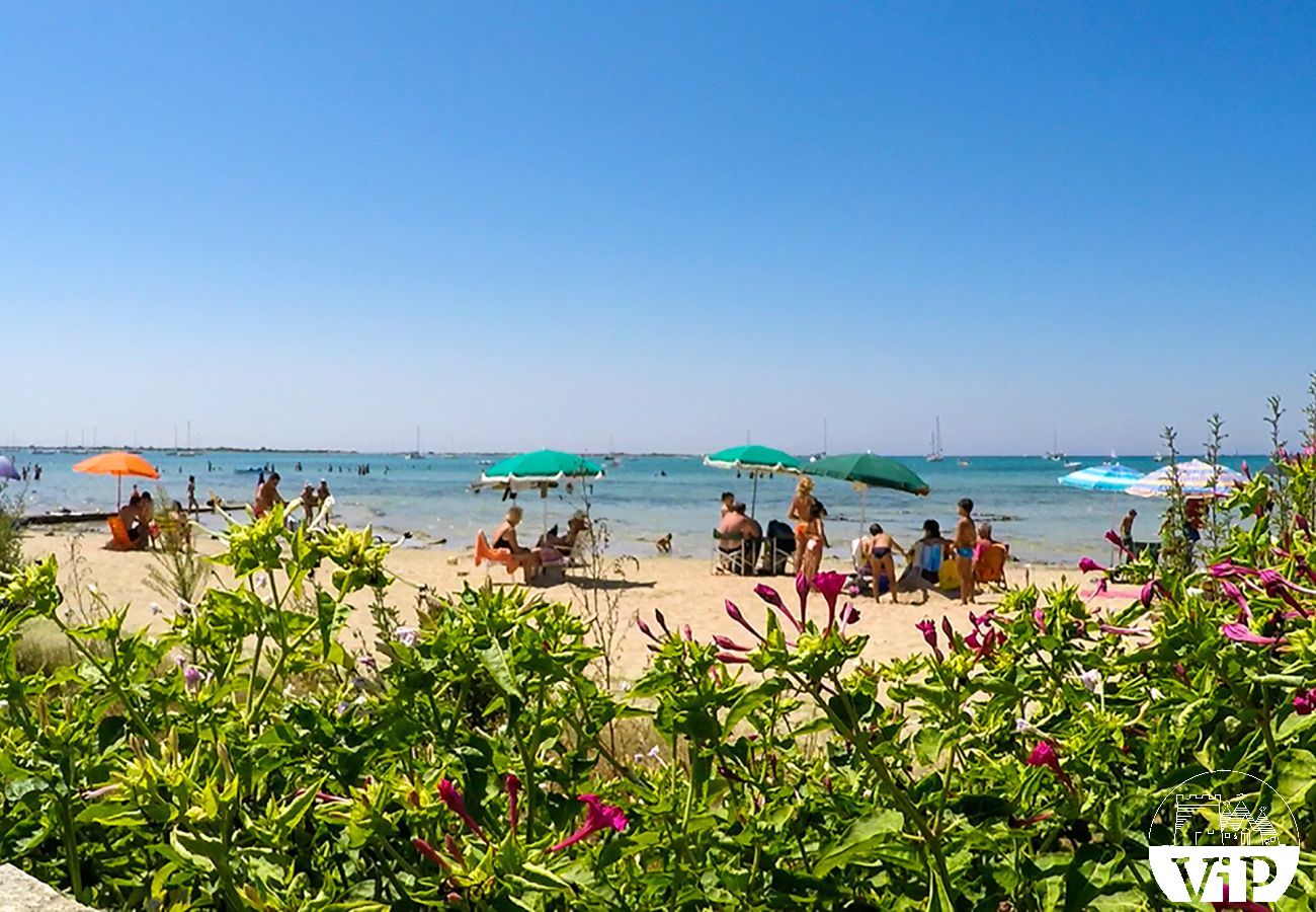 Ferienhaus in Torre Squillace - Große Villa am Ionischen Meer m520