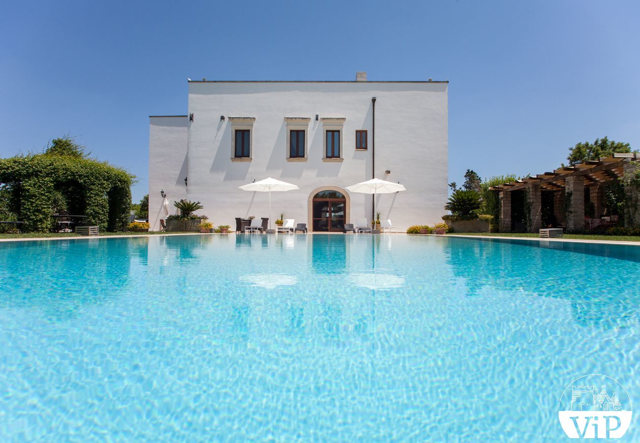 Villa in Galatina - Luxuriöse Ferienvilla mit privatem Pool in Apulien, 5 Schlafzimmer m800