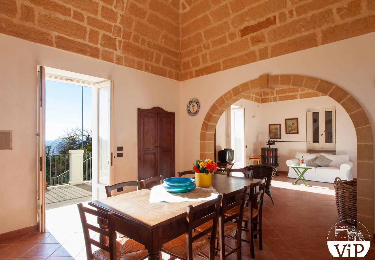 Ferienhaus in Santa Cesarea Terme - Villa Meerblick Strand von Porto Miggiano 4 Schlafzimmer m300