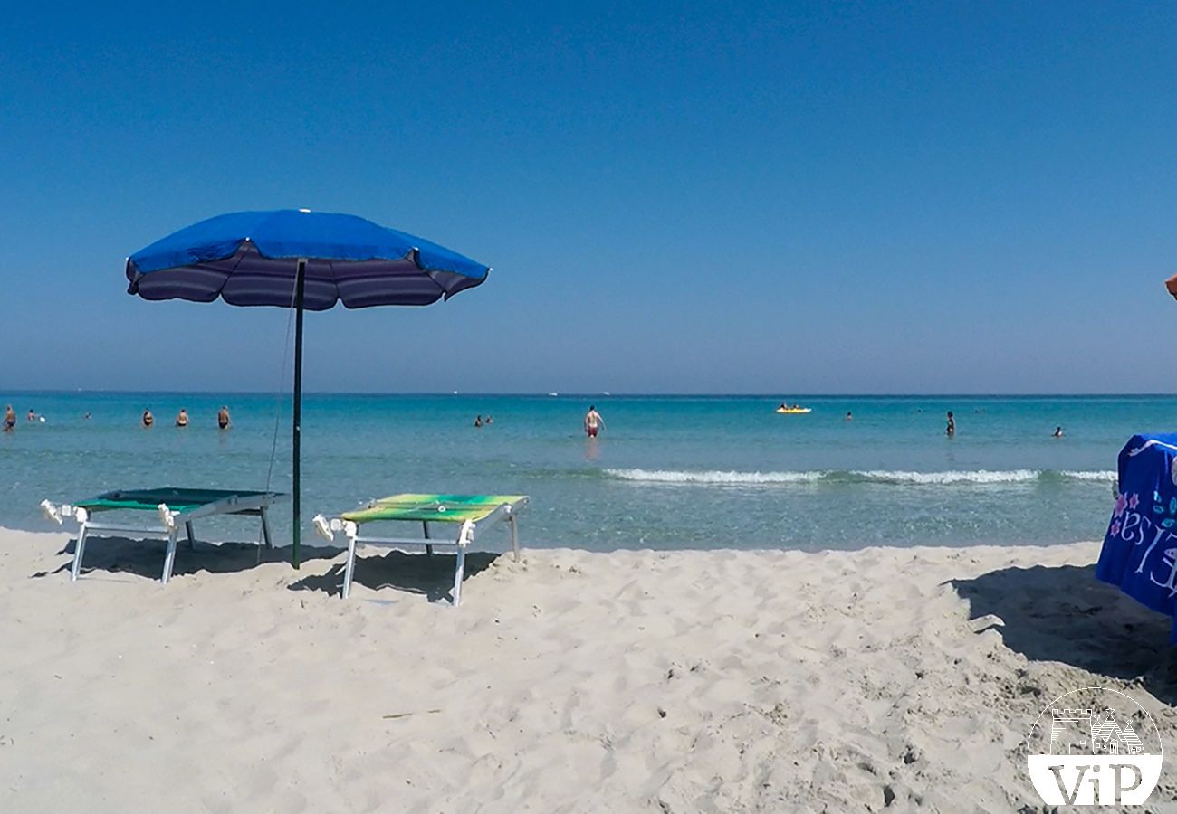 Villa in Carpignano Salentino - Villa mit privatem Pool und Fußballplatz 5 Schlafzimmer und 5 Badezimmer in Apulien m400