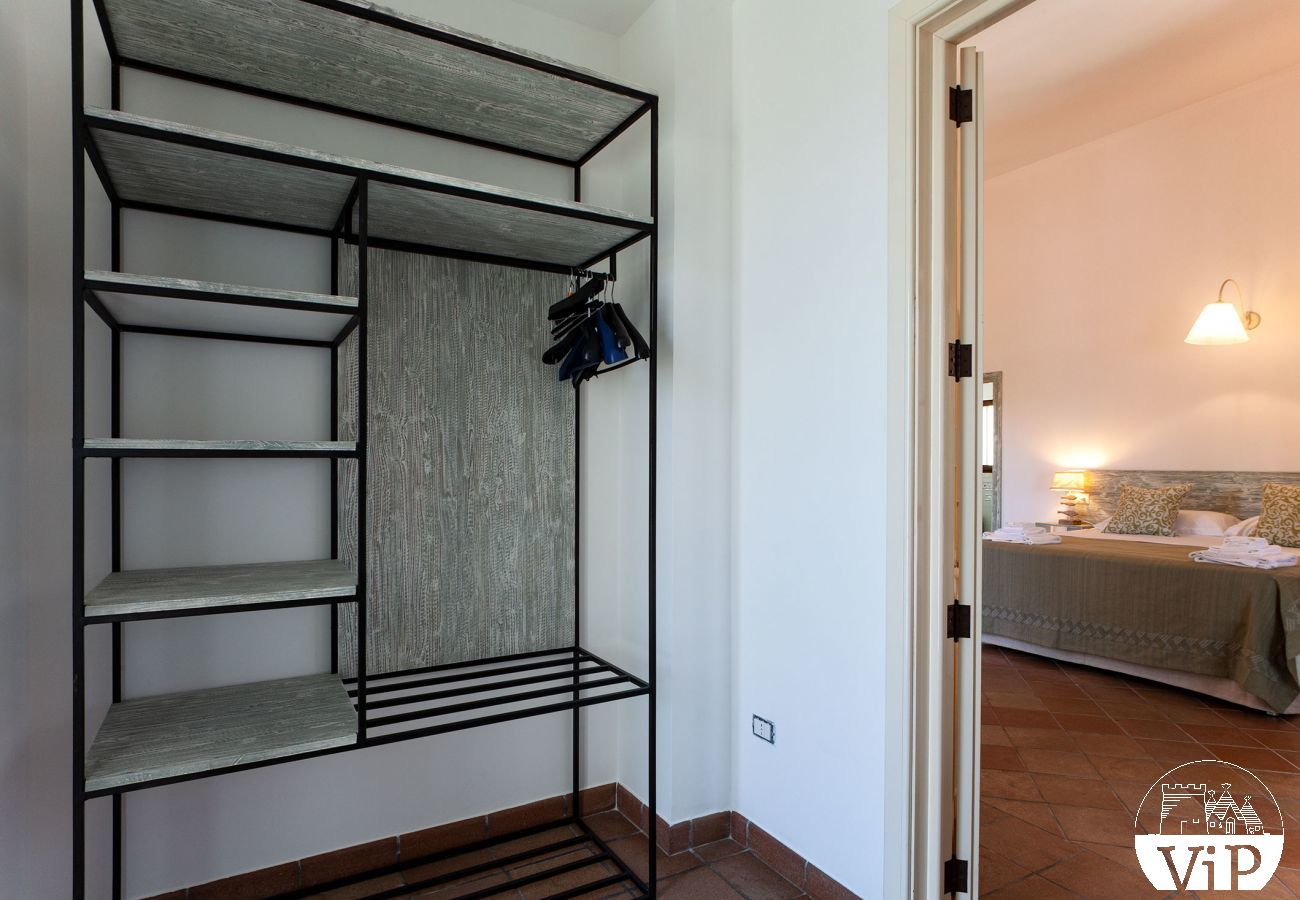 Villa in Neviano - Ferienvilla in der Nähe von Gallipoli 6 Schlafzimmer, 6 Badezimmer, mit Privatem pool m200
