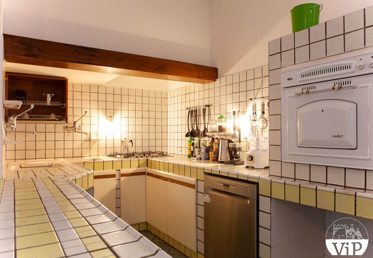Villa in Neviano - Ferienvilla in der Nähe von Gallipoli 6 Schlafzimmer, 6 Badezimmer, mit Privatem pool m200