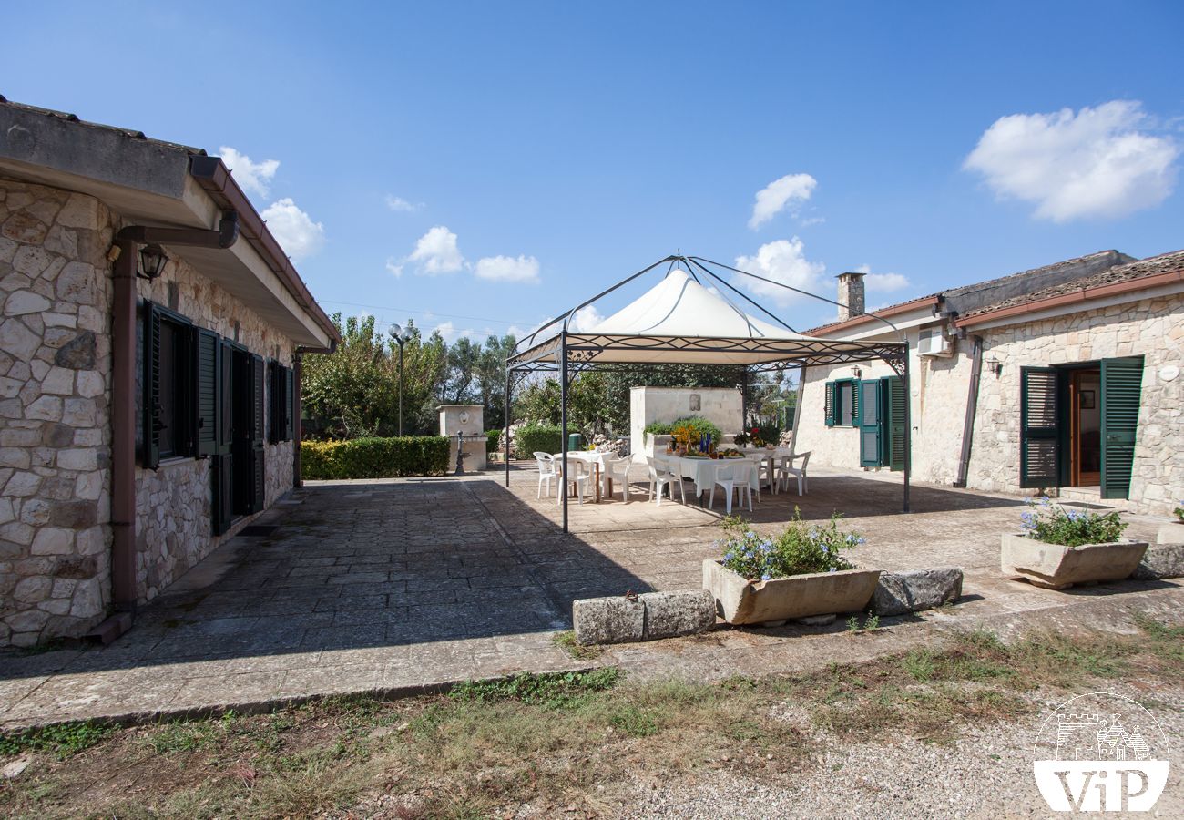 Villa in Corigliano d´Otranto - Landgut mit privatem Pool für große Gruppen m340