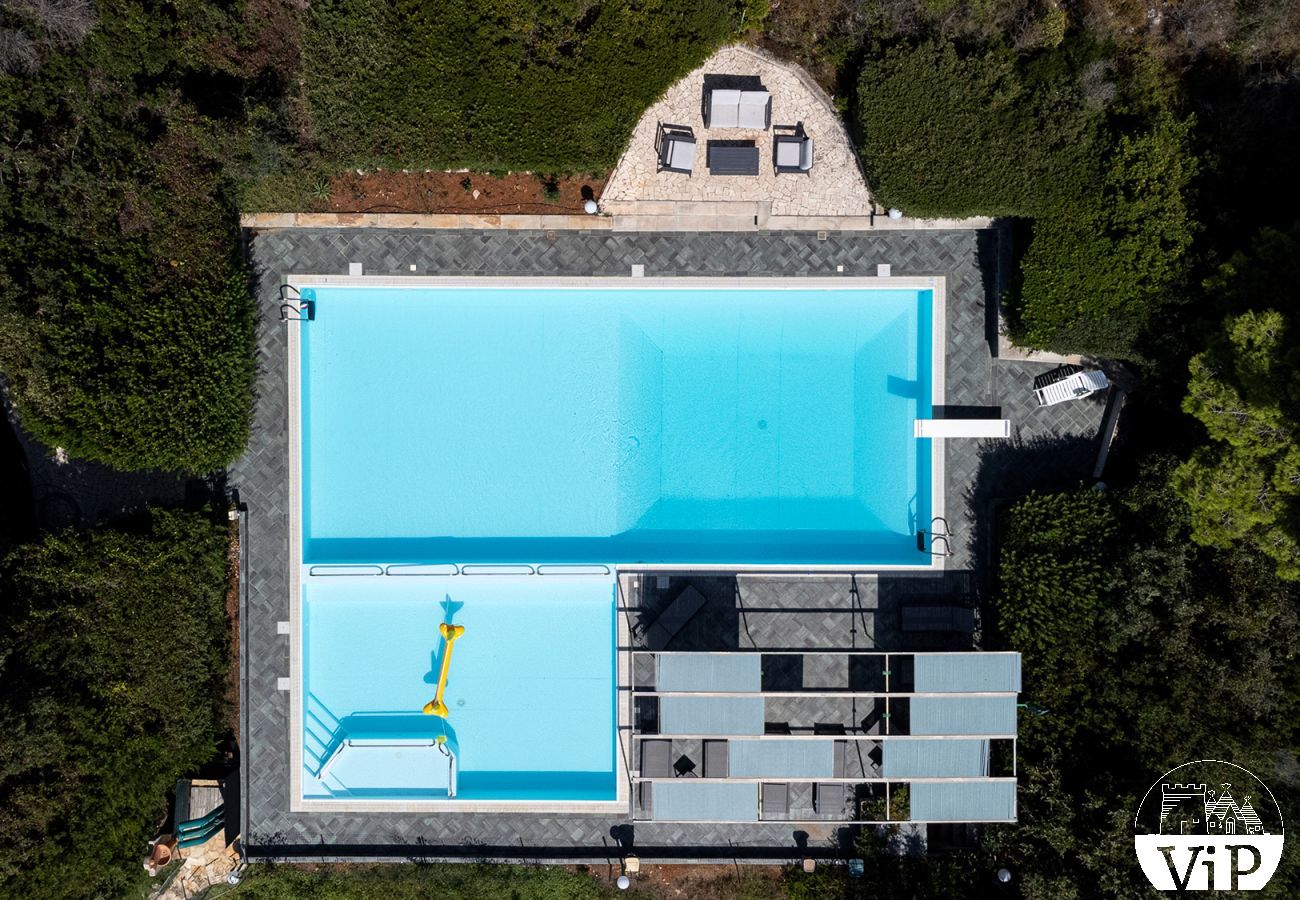 Villa in Torre San Giovanni - Villa mit Meerblick und Gemeinschaftspool, Ionisches Meer m451